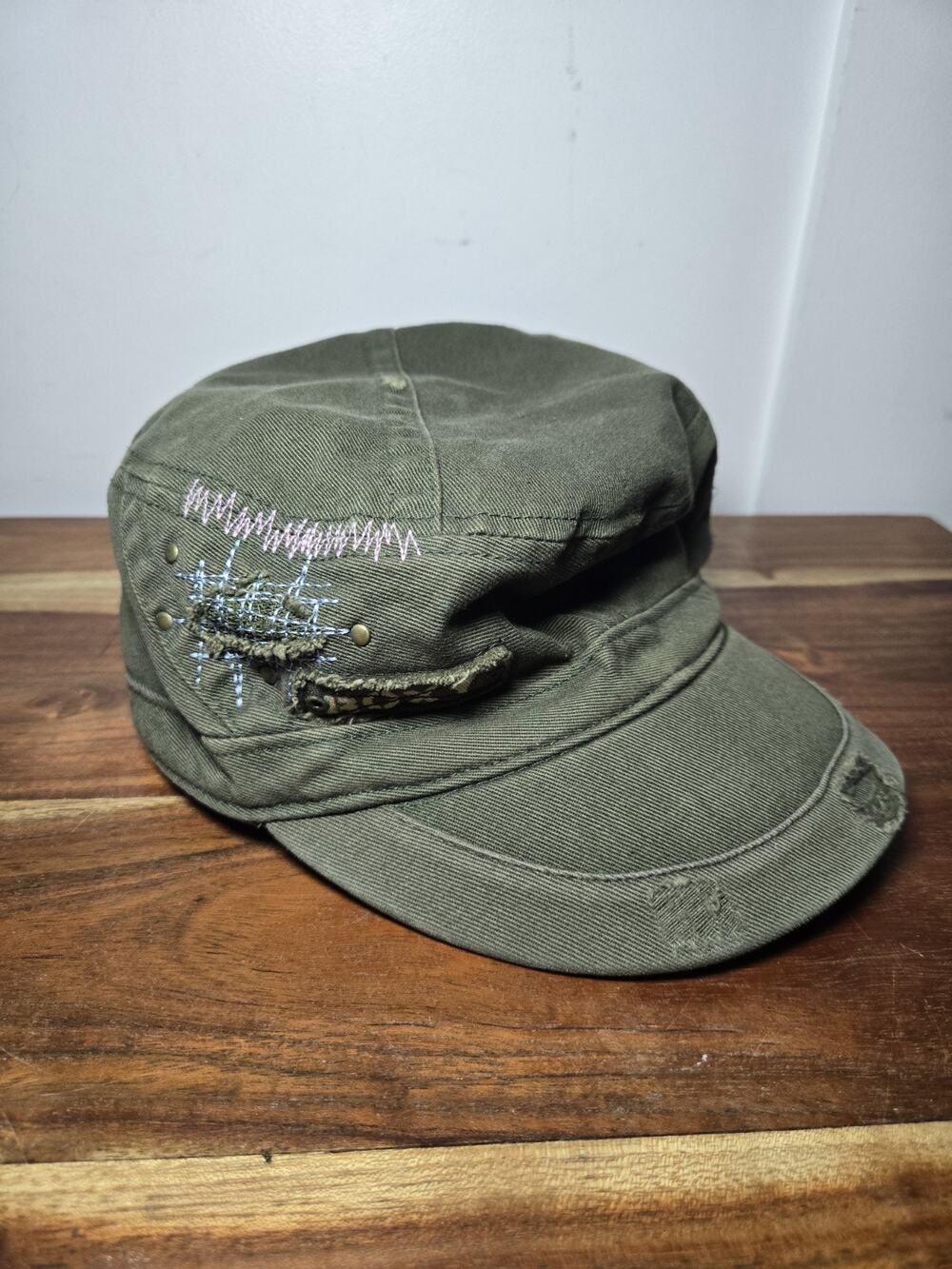 VTG Roxy Military Cadet Hat Cap Green Cotton Heart Logo Distressed Cap Womens 7"